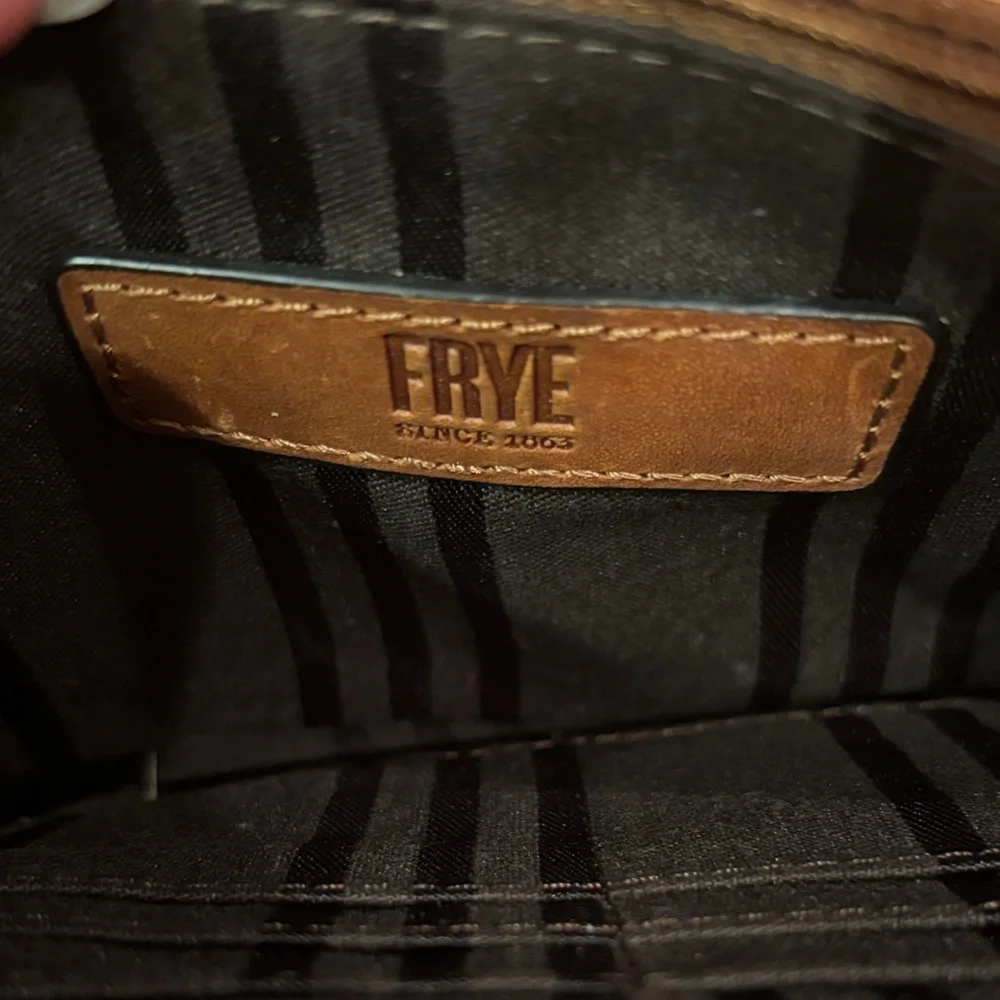 Frye Brown Leather Crossbody Wallet Bag - Picture 2 of 6